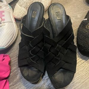 Excellent used condition UGG wedges